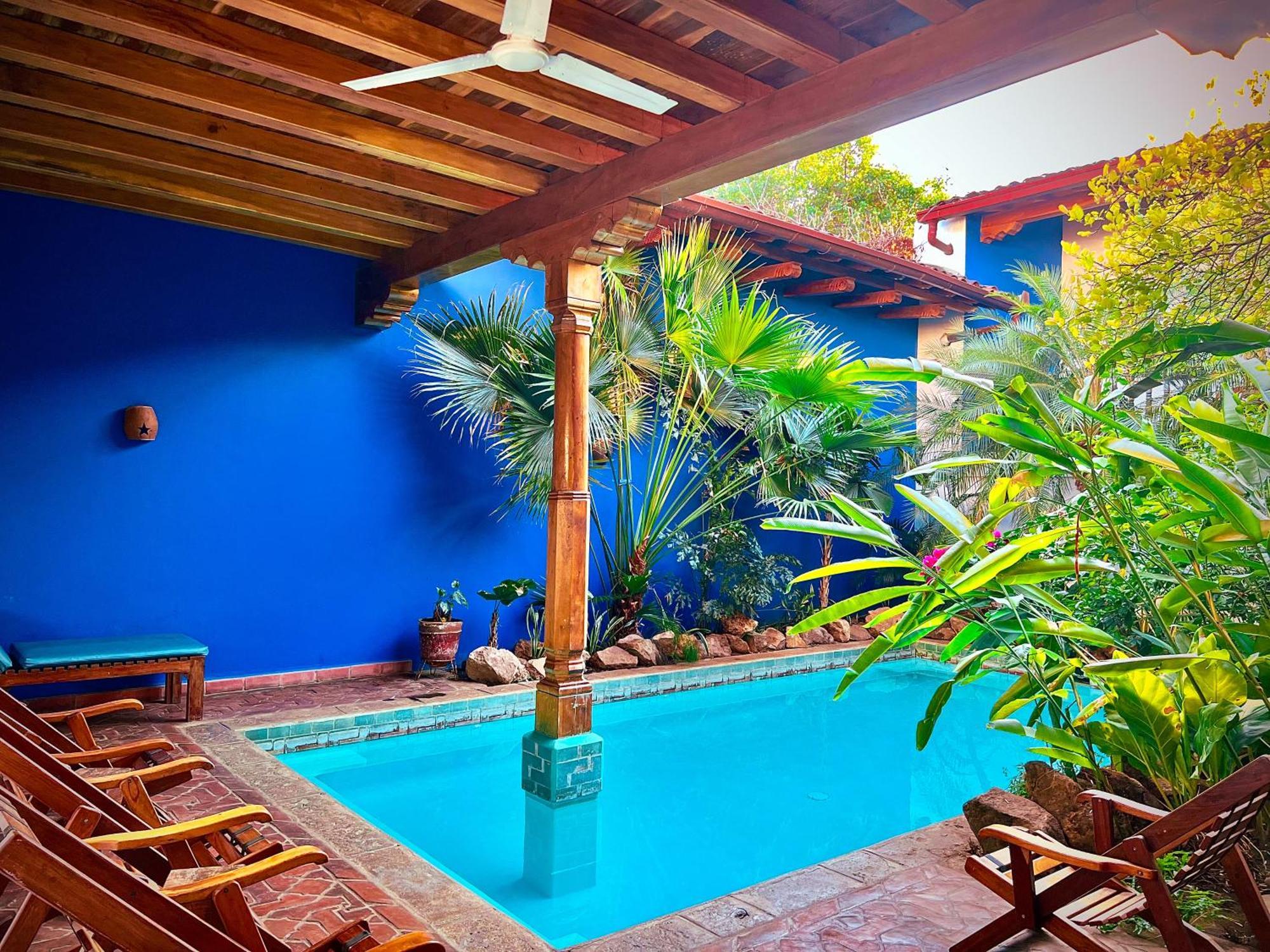Miss Margrits Bed & Breakfast กรานาดา ภายนอก รูปภาพ