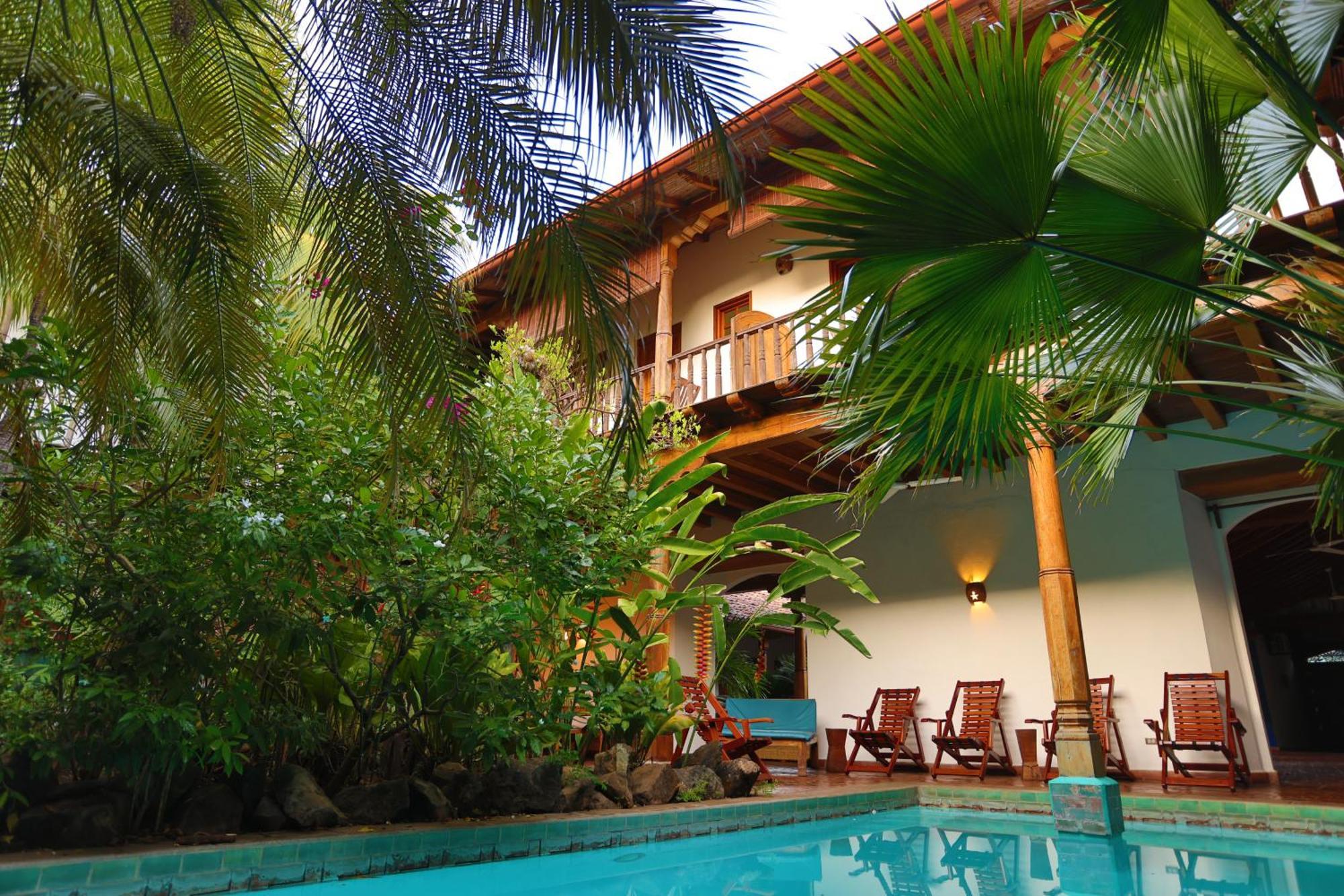 Miss Margrits Bed & Breakfast กรานาดา ภายนอก รูปภาพ