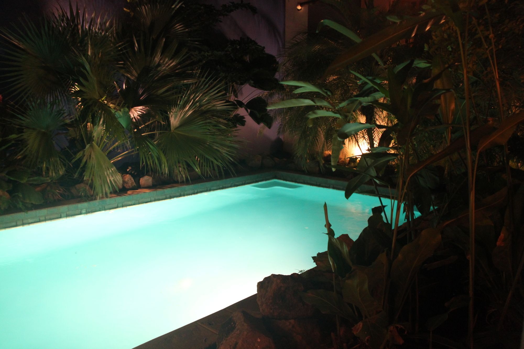 Miss Margrits Bed & Breakfast กรานาดา ภายนอก รูปภาพ